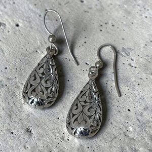 Vintage Sterling Silver Filigree Teardrop Earrings